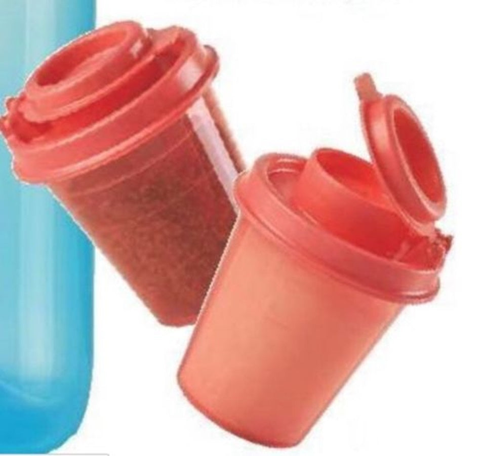 TUPPERWARE TUPPER MINI MIDGET SALT & PEPPER SHAKER SET GUAVA MELON - Plastic Glass and Wax