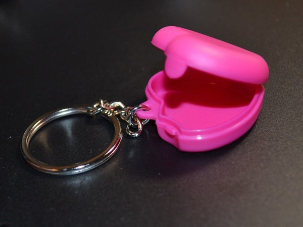 TUPPERWARE NEW STYLE Mini Pink Heart Keeper Container KeyChain