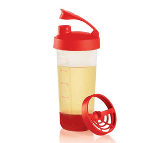 TUPPERWARE 2.5-C QUICK SHAKE CONTAINER MEASURE STORE POUR MIX BLEND PASSION RED - Plastic Glass and Wax