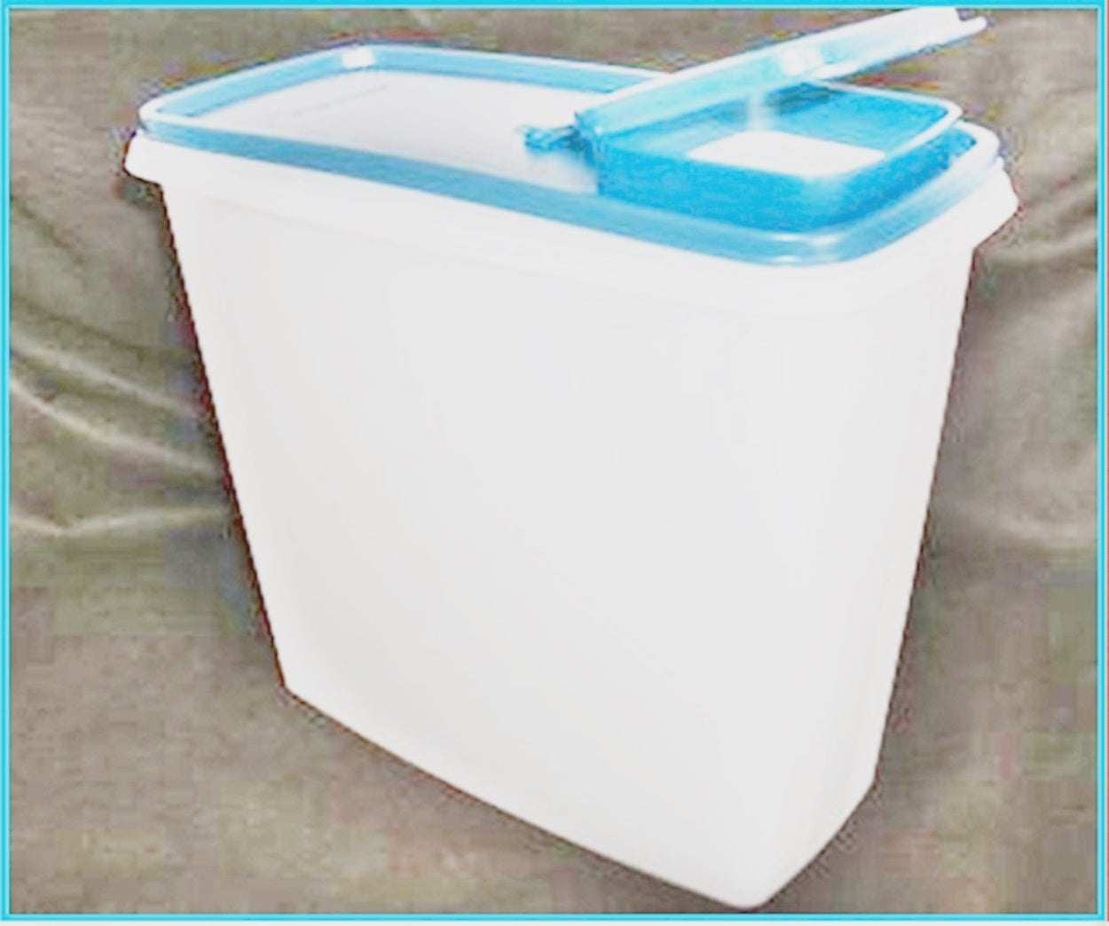 TUPPERWARE MODULAR MATES SUPER CEREAL STORER Keeper Container 20-c COOL AQUA BLUE