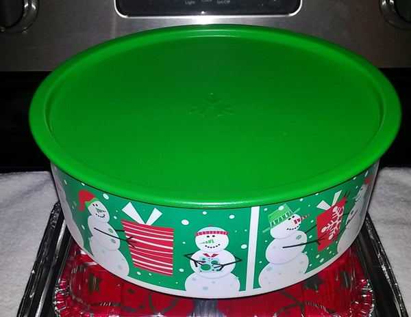 Tupperware HOLIDAY SNOWMAN / SNOWMEN 9.5-c COOKIE CANISTER 1-TOUCH GREEN SEAL - Plastic Glass and Wax