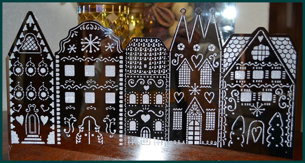 PARTYLITE ENCHANTED GINGERBREAD VILLAGE SILVER MESH METAL TEALIGHT VOTIVE HOLDER - Plastic Glass and Wax