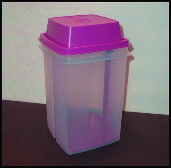 TUPPERWARE 3-Pc Pick-A-Deli 8.5-cup Refrigerator Pickle Celery Container Strainer Bold n Blue