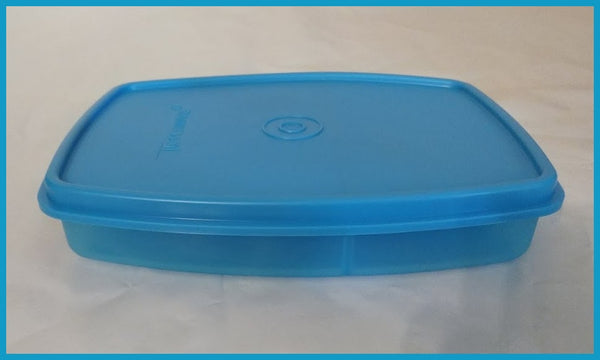 TUPPERWARE SIDE BY SIDE LUNCH-IT DIVIDED DISH / CONTAINER AZURE LIGHT BLUE - Plastic Glass and Wax
